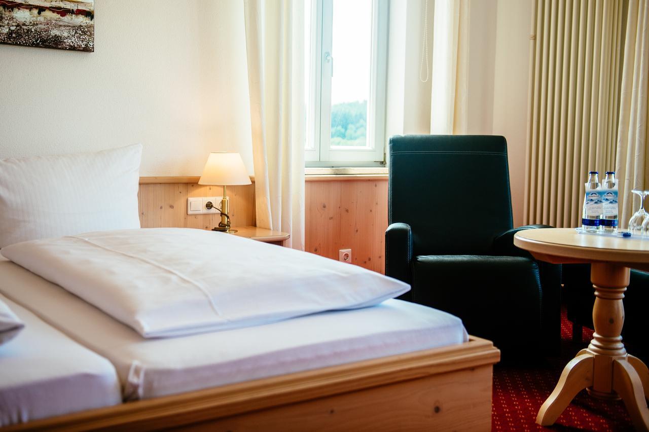 Landgasthof Gut Deutenhof Hotel Bad Abbach Eksteriør billede